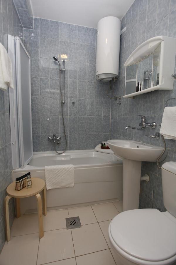 Apartments Perovic บุดวา ภายนอก รูปภาพ