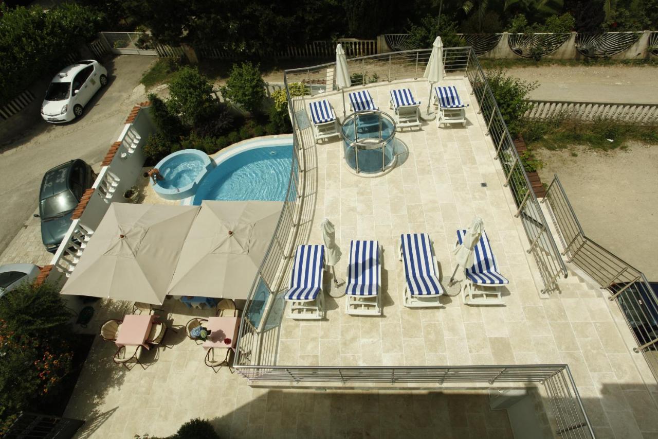 Apartments Perovic บุดวา ภายนอก รูปภาพ