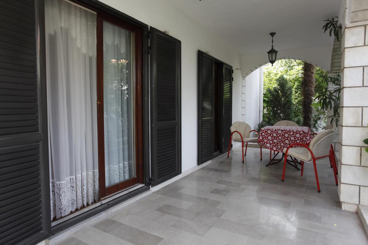 Apartments Perovic บุดวา ภายนอก รูปภาพ
