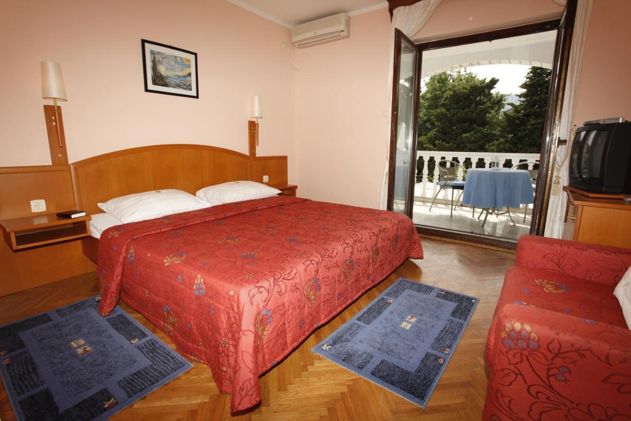 Apartments Perovic บุดวา ภายนอก รูปภาพ